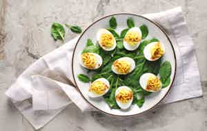 30 Best Keto Snacks: Ideas and Recipes