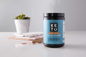 MCT Oil Vs Powder: What You Need to Know (And How to Choose)