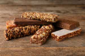 Meal Replacement Bars: 8 That May Kick You Out of Ketosis