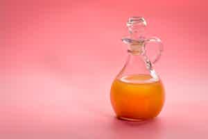 Apple Cider Vinegar: 6 Science-Backed Reasons To Start Drinking It
