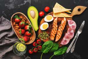 How a Ketogenic Diet Could Boost Your Brain Health