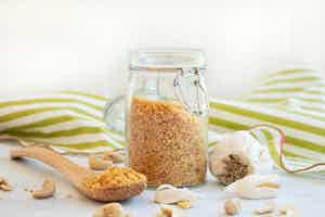 Easy Dairy-Free Parmesan Cheese