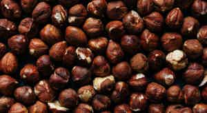 How to Roast Nuts and Keep Them Healthy